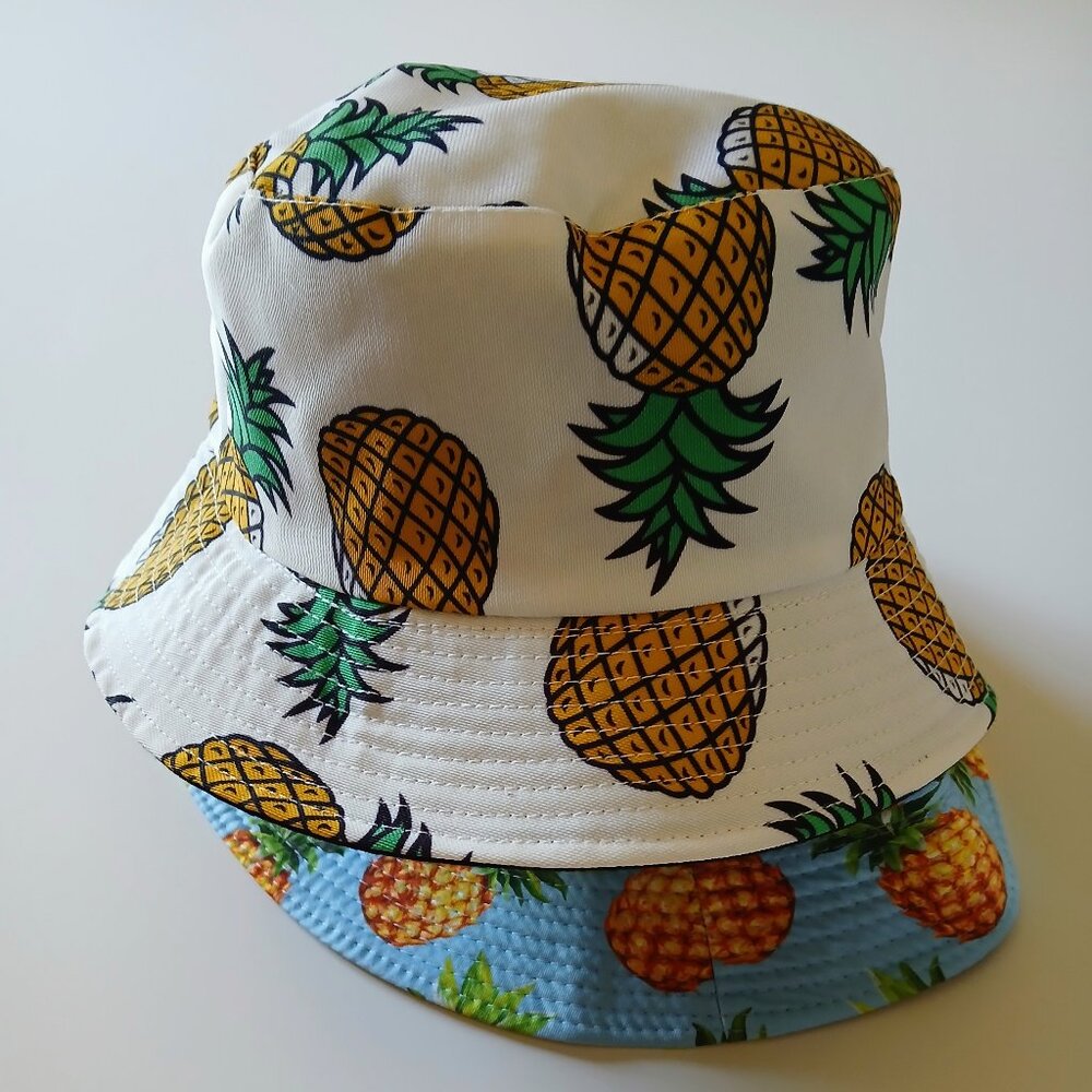 Unbranded Pinapple Bucket Hats Set of 2 EUC Men's